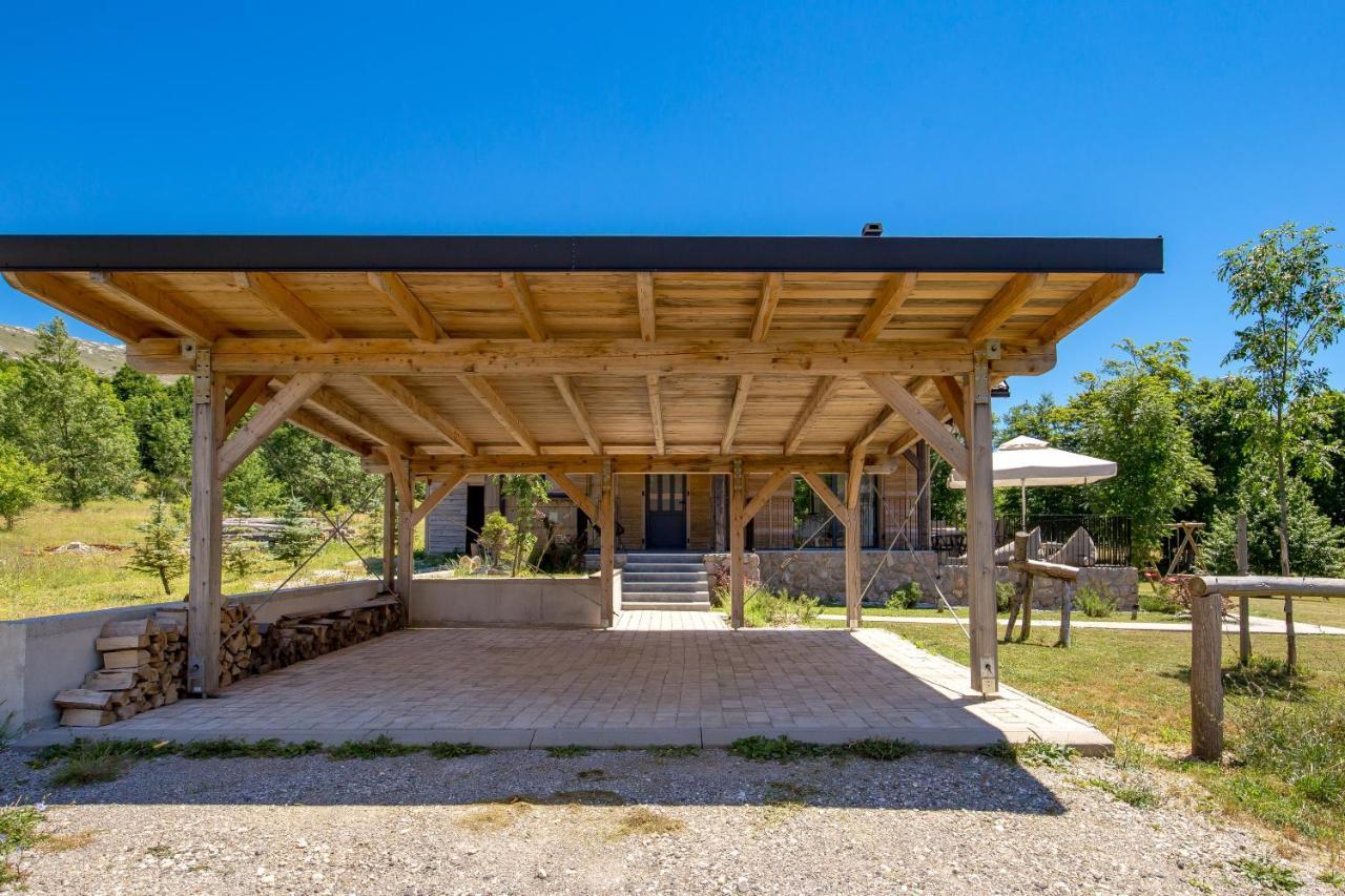 Modern Alpine Monsalbius Chalet Baske Ostarije Ngoại thất bức ảnh