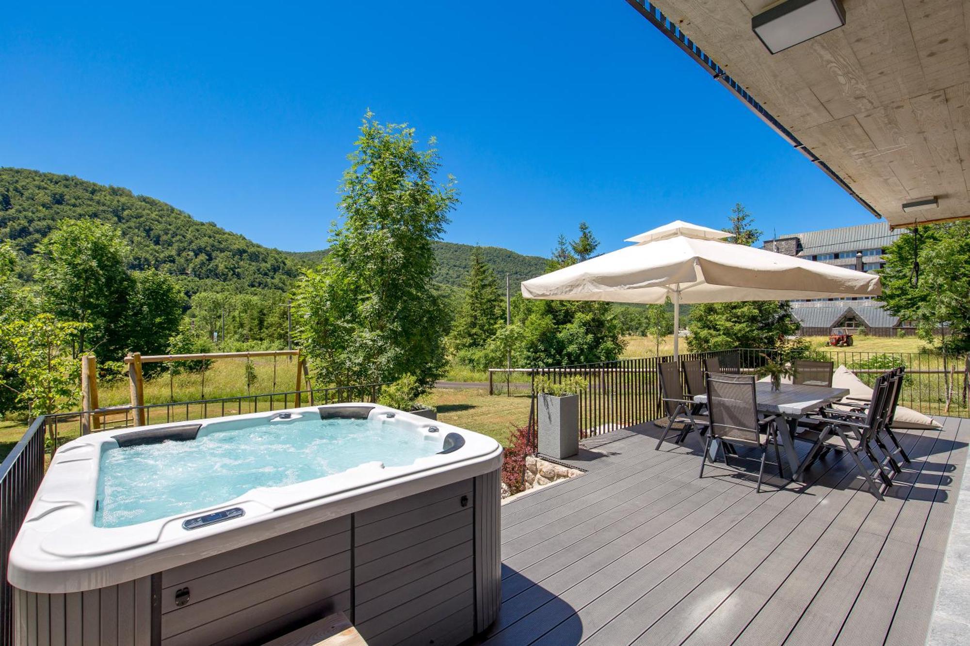 Modern Alpine Monsalbius Chalet Baske Ostarije Ngoại thất bức ảnh